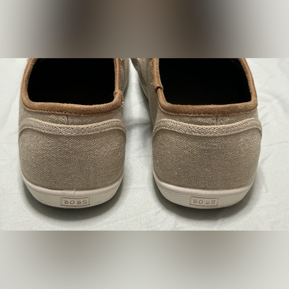 Skechers Bob’s b-cute women's brown Sneakers 9M - Picture 4 of 9